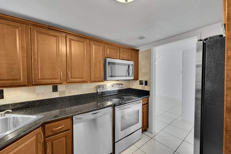 2 bedroom Condominium at 777 S Federal Highway #Rp307, Island Club Two Condo, Pompano Beach — photo 3