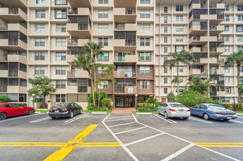 777 S Federal Highway #Rp307, Pompano Beach FL - photo 24 of 37