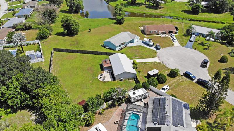 3 bedroom Single Family Residence at 3312 SW Ensley Court, PORT ST LUCIE SECTION 42 1ST REPLAT, Port St. Lucie — photo 4