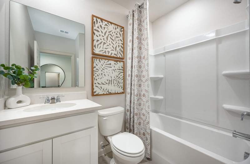 4 bedroom Single Family Residence at 425 SW David Terrace, Port St Lucie Section 5, Port St. Lucie — photo 2