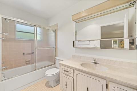 5042 Lakefront Boulevard #A, Delray Beach FL - photo 20 of 45