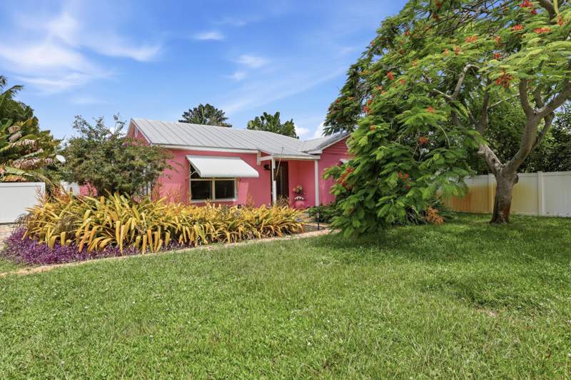 2 bedroom Single Family Residence at 227 S SWINTON Avenue, DELRAY TOWN OF, Delray Beach — photo 4