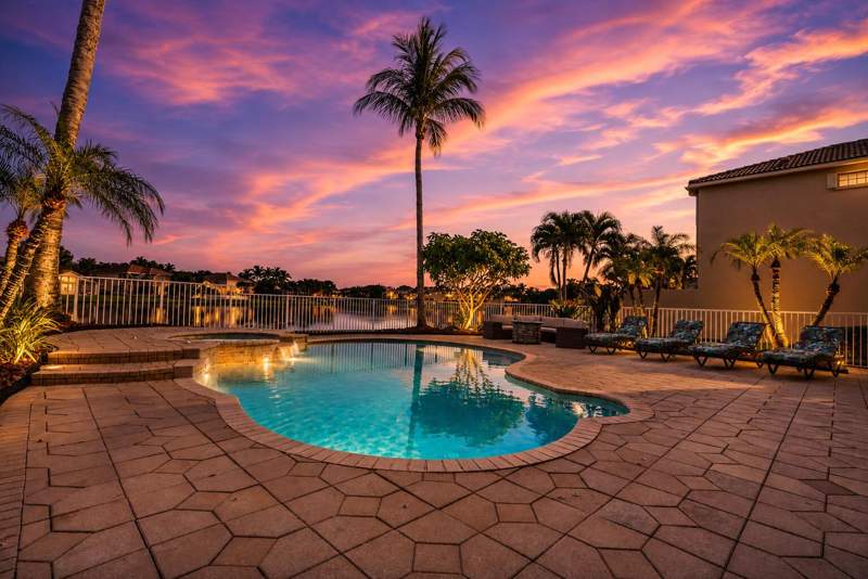 5 bedroom Single Family Residence at 8343 Genova Way, Villages Of Windsor 3, Lake Worth — photo 2
