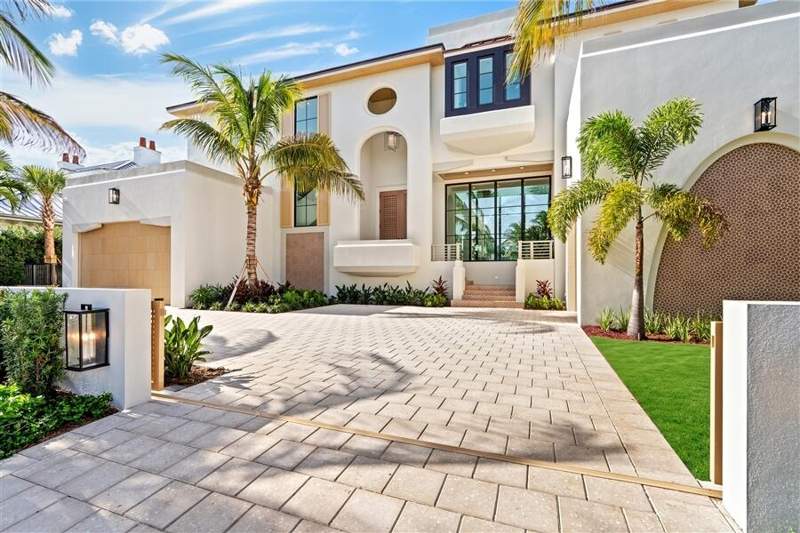 5 bedroom Single Family Residence at 1117 Beach Drive, Delray Isle, Delray Beach — photo 4