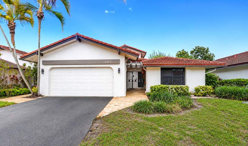 2 bedroom Single Family Residence at 663 Deer Creek Hollows Circle, Hollows Of Deer Creek Condo, Deerfield Beach — photo 3