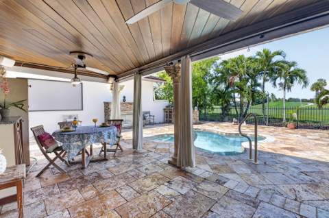 663 Deer Creek Hollows Circle, Deerfield Beach FL - photo 24 of 55