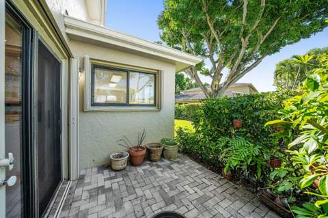 16 Westgate Lane #16C, Boynton Beach FL - photo 15 of 47