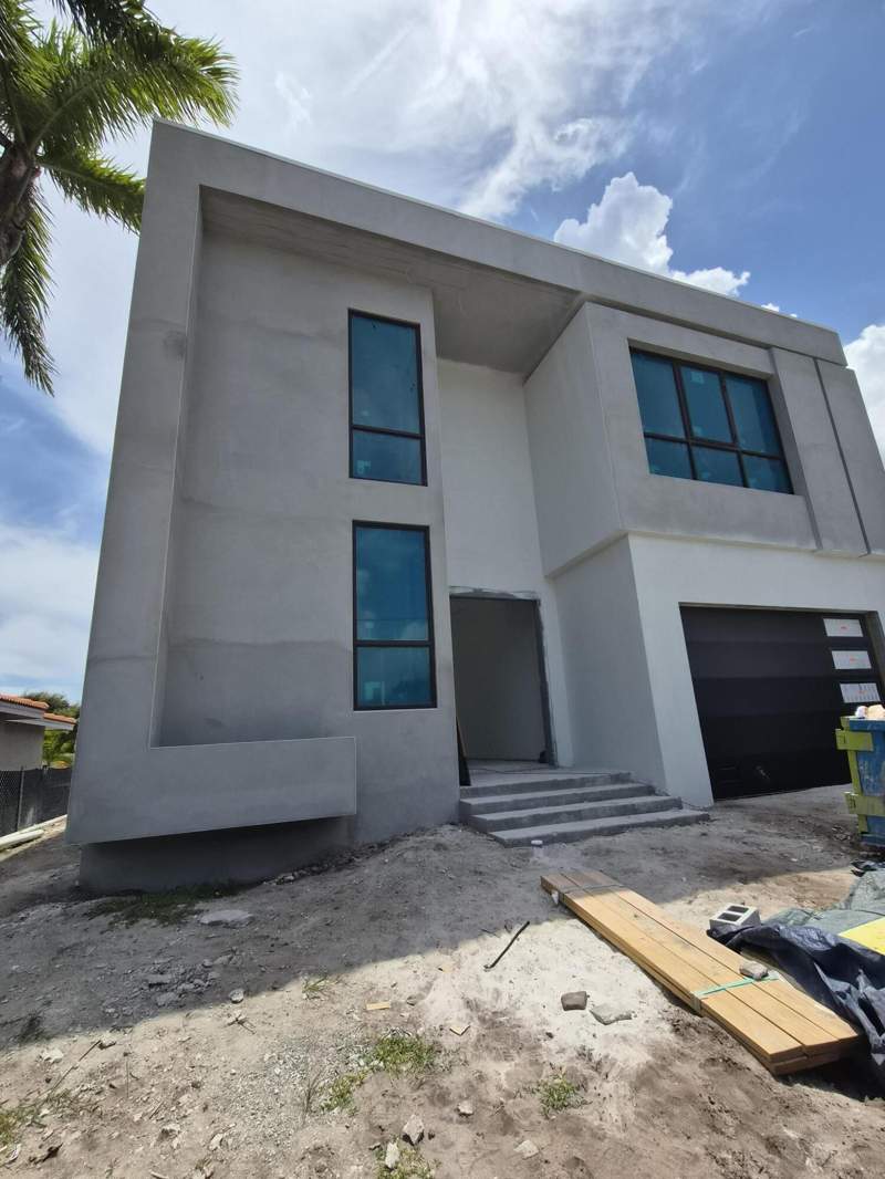 4 bedroom Single Family Residence at 2336 SE 13th Court, Pompano Isles, Pompano Beach — photo 3