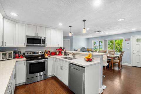 5134 CANAL Road, West Palm Beach FL - photo 11 of 28