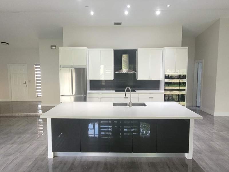 3 bedroom Single Family Residence at 5460 Hawkes Bluff Avenue, Hawkes Bluff, Davie — photo 2