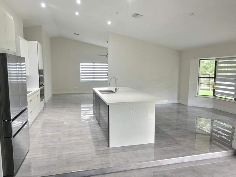 3 bedroom Single Family Residence at 5460 Hawkes Bluff Avenue, Hawkes Bluff, Davie — photo 5