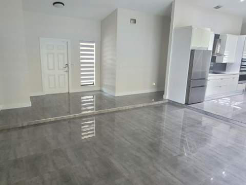 5460 Hawkes Bluff Avenue, Davie FL - photo 8 of 21