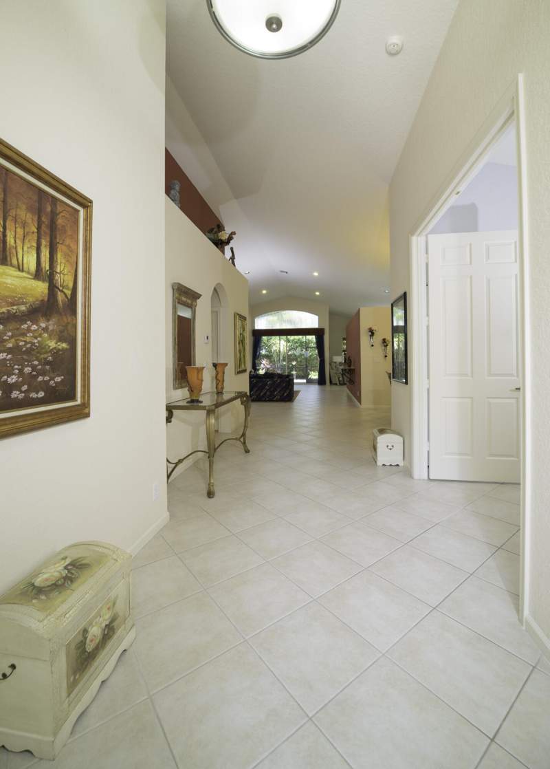 3 bedroom Single Family Residence at 10052 Diamond Lake Drive, The Club at Indian Lakes, Boynton Beach — photo 4