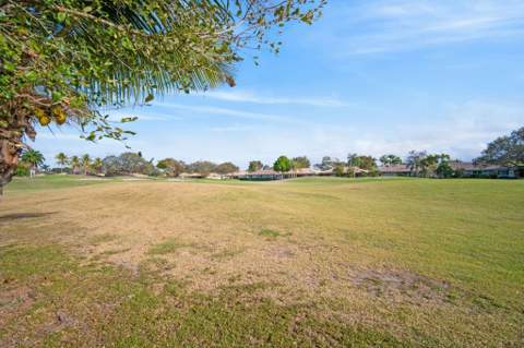3900 N Hills Drive #306, Hollywood FL - photo 18 of 18