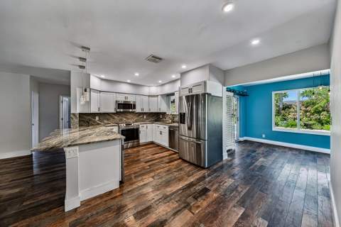 4821 NE 6th Avenue, Oakland Park FL - photo 19 of 36