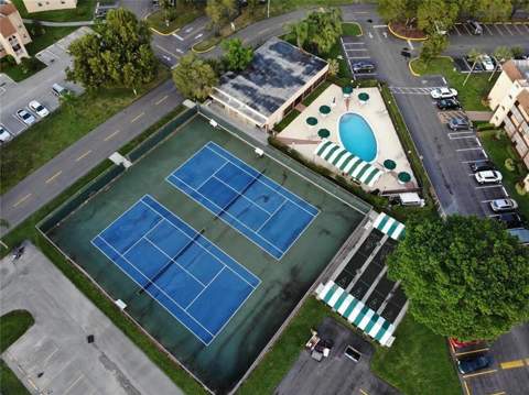 9801 Sunrise Lakes Boulevard #208, Sunrise FL - photo 18 of 33