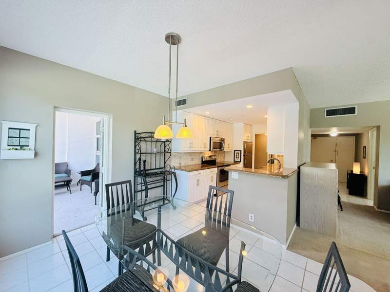 2 bedroom Condominium at 1620 S Ocean Boulevard #1N, Ocean Colony Condo, Lauderdale-By-The-Sea — photo 5