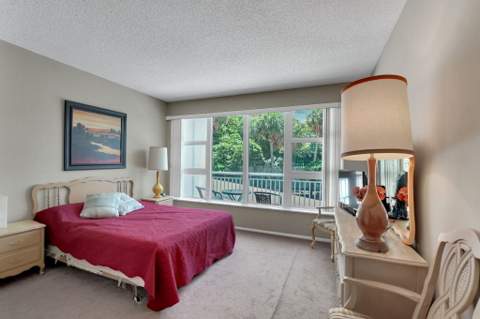 1620 S Ocean Boulevard #1N, Lauderdale-By-The-Sea FL - photo 13 of 24