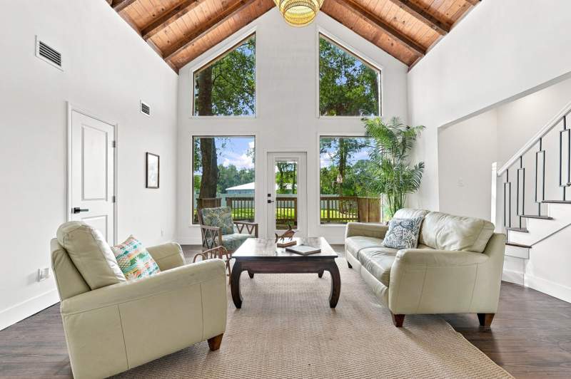 3 bedroom Single Family Residence at 5010 Abaca Drive, Lakewood Park Unit 12A, Fort Pierce — photo 4