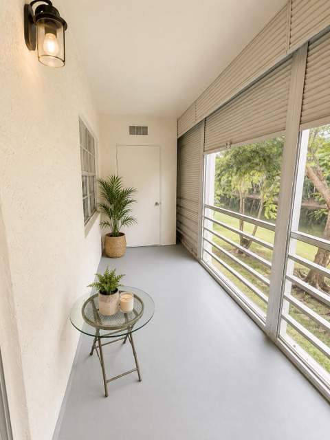 150 Lake Meryl Drive #247, West Palm Beach FL - photo 20 of 41