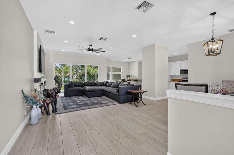 4 bedroom Single Family Residence at 17519 Tangerine Boulevard, Acreage, Loxahatchee — photo 5