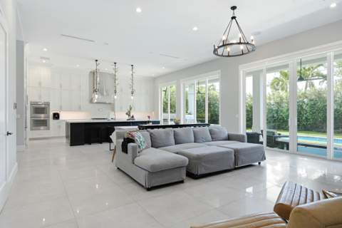 334 NE 3rd Court, Boca Raton FL - photo 10 of 47