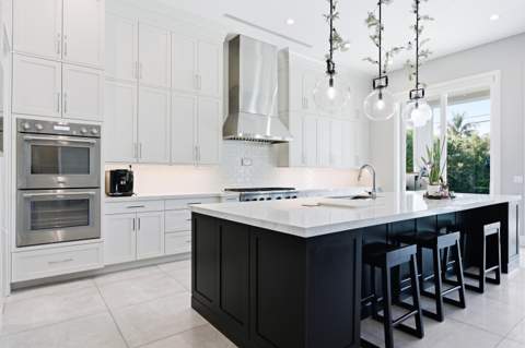 334 NE 3rd Court, Boca Raton FL - photo 8 of 47
