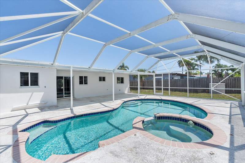 3 bedroom Single Family Residence at 1400 NE 42nd Court, Coral Heights Sec 2, Oakland Park — photo 4