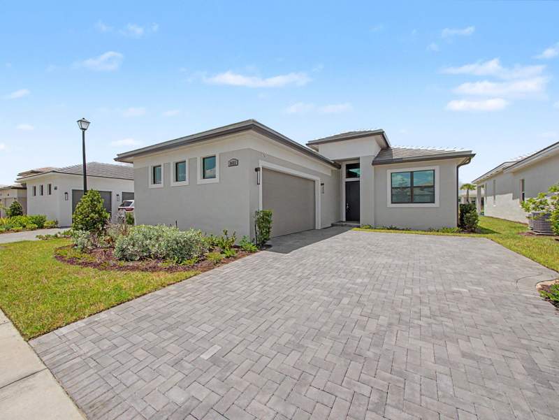 4 bedroom Single Family Residence at 8623 SW Cantante Way, Verano South Pud 1 - Pod D, Port St. Lucie — photo 2