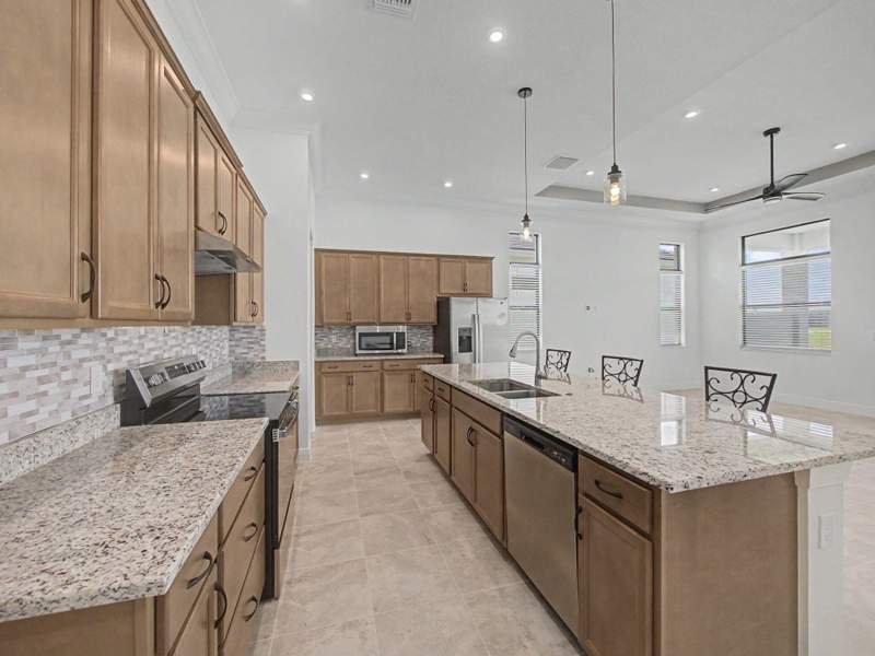 4 bedroom Single Family Residence at 8623 SW Cantante Way, Verano South Pud 1 - Pod D, Port St. Lucie — photo 4