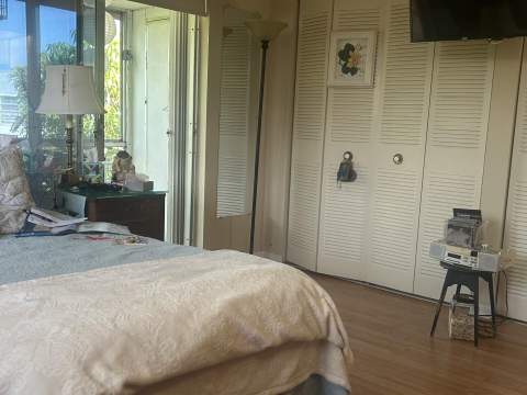 126 Bedford, West Palm Beach FL - photo 8 of 16