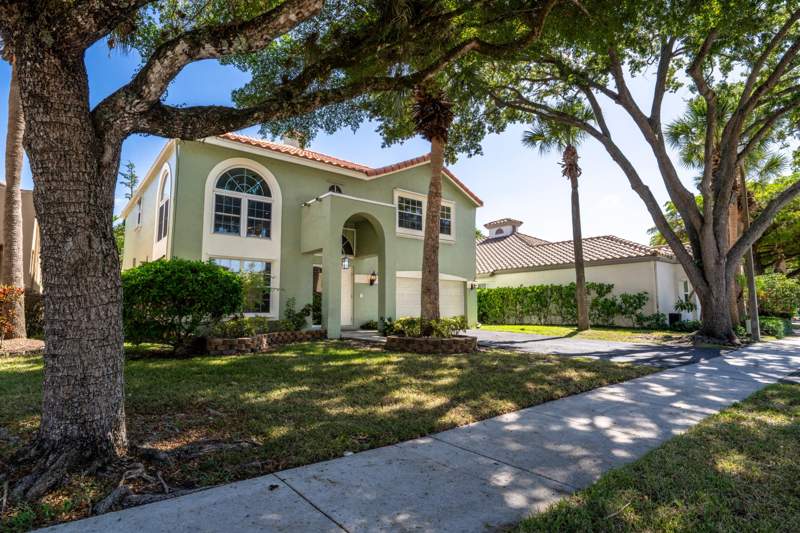 5 bedroom Single Family Residence at 6765 NW 75th Place, Terramar One, Parkland — photo 2