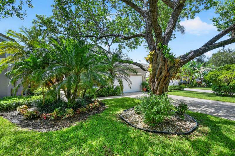 3 bedroom Villa at 4758 Carlton Golf Drive, Wycliffe Par C, Lake Worth — photo 4