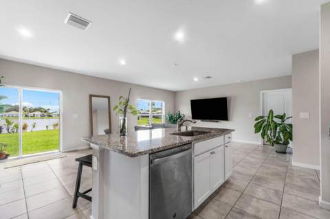 431 Acai Lane, Fort Pierce FL - photo 15 of 48