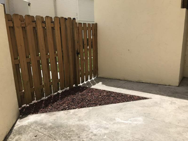 1 bedroom Condominium at 645 Executive Center Drive #R-105, Eden Place Condo, West Palm Beach — photo 3
