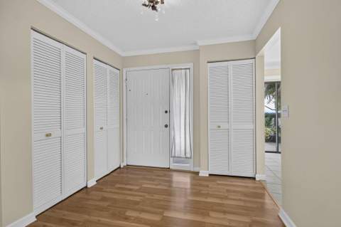 184 Mastic Tree Court, Royal Palm Beach FL - photo 10 of 42