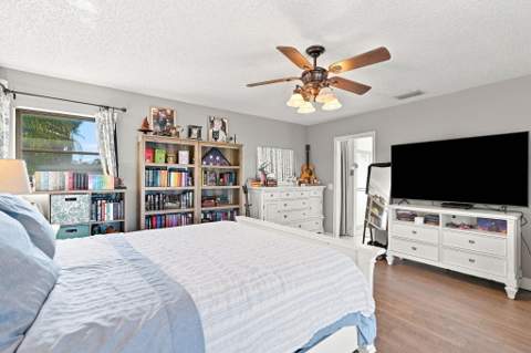 9179 Honeywell Road, Lake Worth FL - photo 22 of 28