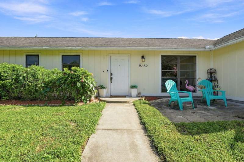 3 bedroom Single Family Residence at 9179 Honeywell Road, Tropical Country Estates, Lake Worth — photo 3