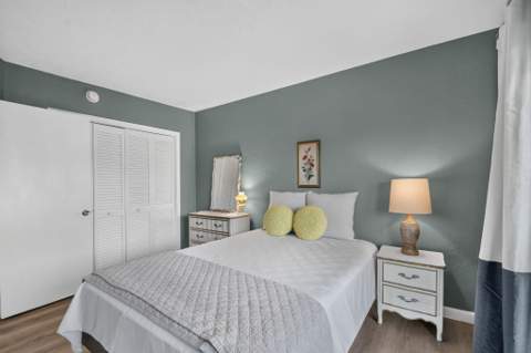 2381 Sunset Avenue #216, Lake Worth FL - photo 8 of 33