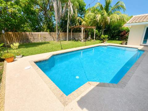 10601 NW 7th Place, Coral Springs FL - photo 18 of 21