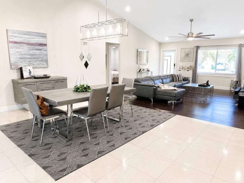 3 bedroom Single Family Residence at 10601 NW 7th Place, Cypress Glen, Coral Springs — photo 2