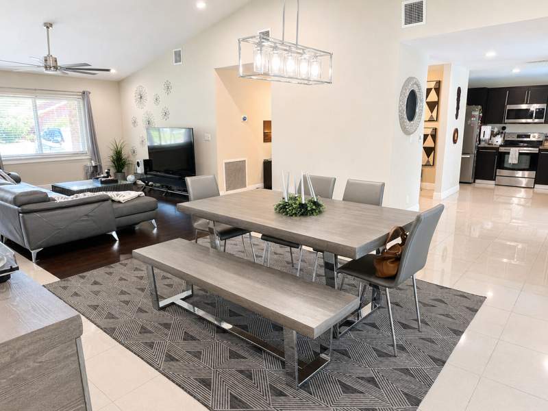 3 bedroom Single Family Residence at 10601 NW 7th Place, Cypress Glen, Coral Springs — photo 4