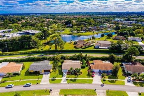 14574 Shadow Wood Lane, Delray Beach FL - photo 7 of 33
