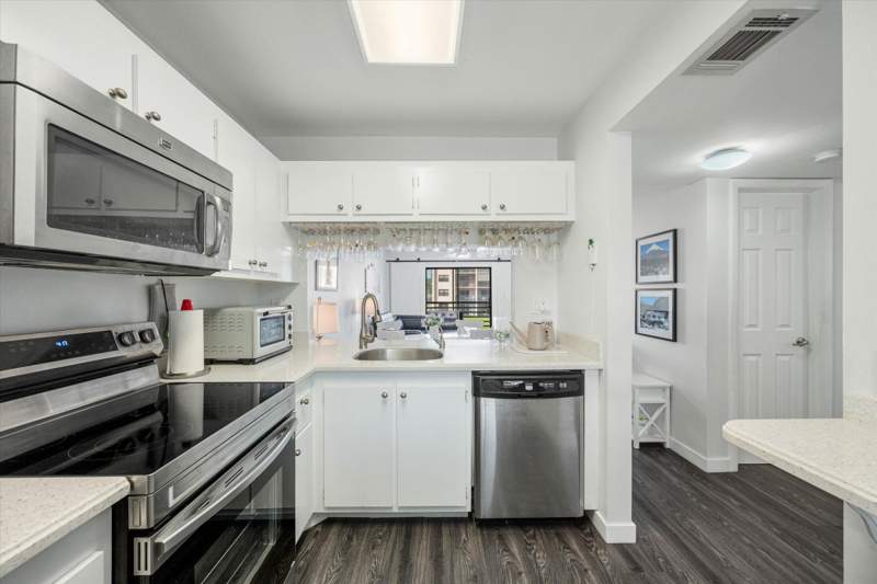 2 bedroom Condominium at 2764 NW 104TH Avenue #202, SUNRISE LAKES 180, Sunrise — photo 4