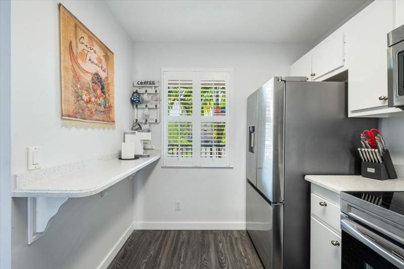 2 bedroom Condominium at 2764 NW 104TH Avenue #202, SUNRISE LAKES 180, Sunrise — photo 5