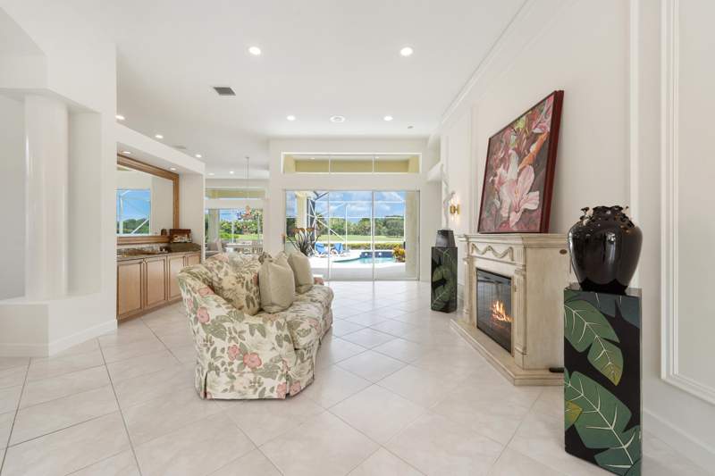 3 bedroom Single Family Residence at 1415 SE Glencoe Court, Glencoe, Port St. Lucie — photo 3