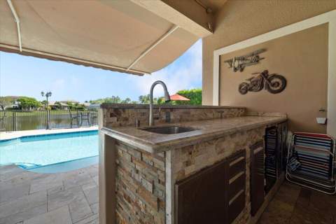12390 NW 78th Manor, Parkland FL - photo 8 of 105