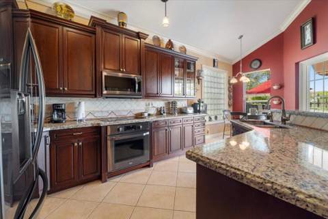 12390 NW 78th Manor, Parkland FL - photo 24 of 105