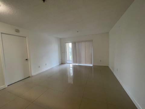 470 S Park Road #302, Hollywood FL - photo 11 of 32