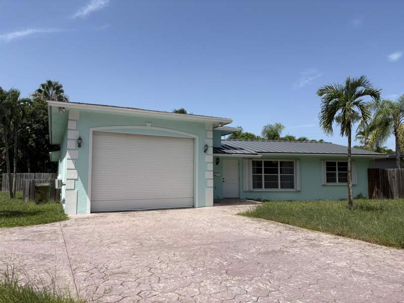 3 bedroom Single Family Residence at 641 NW 28th Street, Wilton Estates, Wilton Manors — photo 2